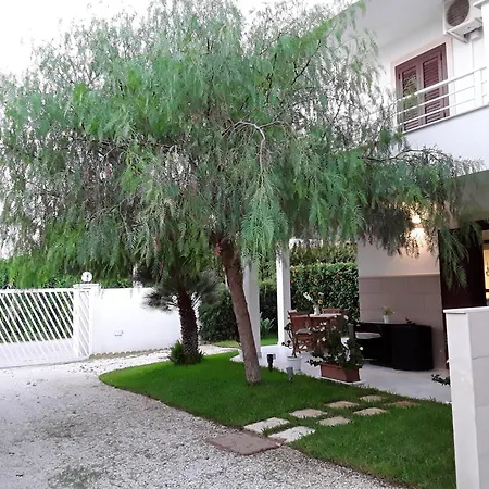 Casa Gialla * Marzamemi